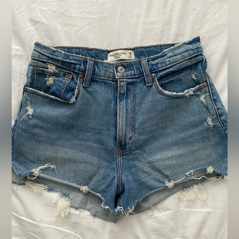 Abercrombie & Fitch Curve Love Mom Jean with Stretch!